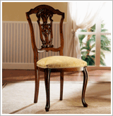 Sedie in legno in stile classico