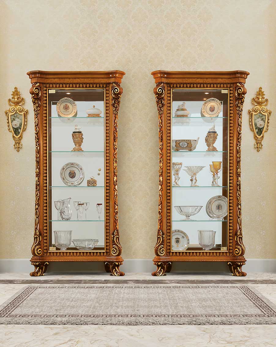 vetrina elegante di lusso in legno in stile classico