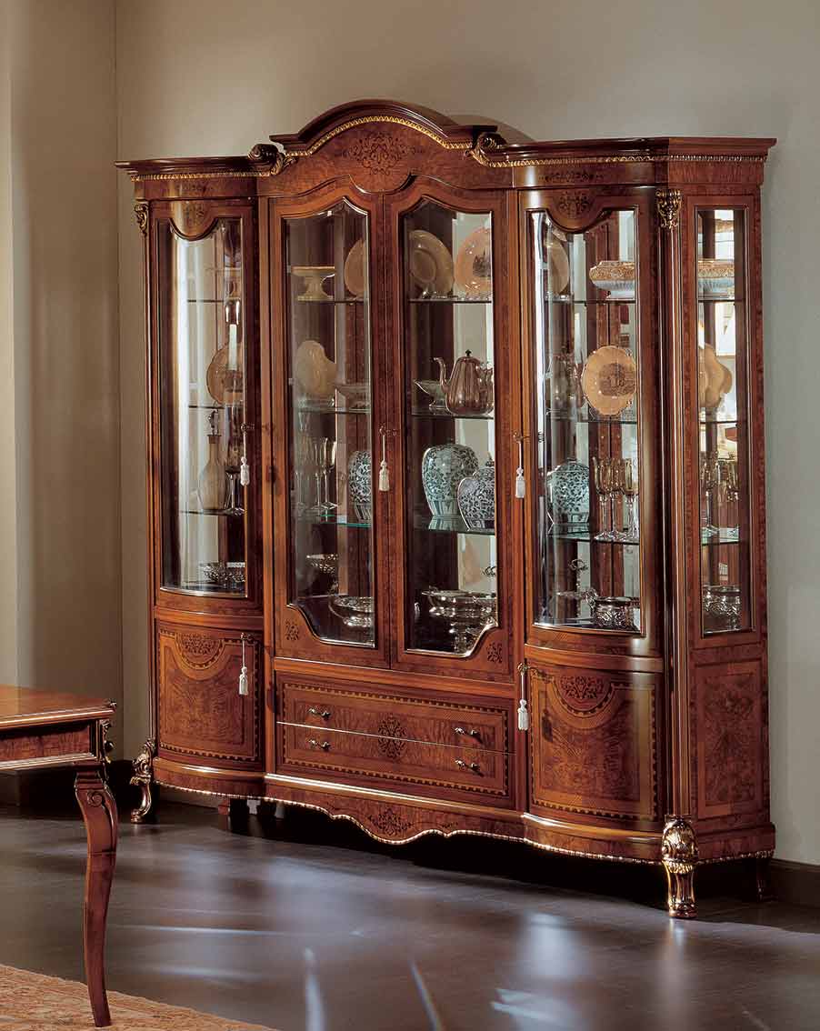 vetrina soggiorno elegante di lusso in legno in stile classico